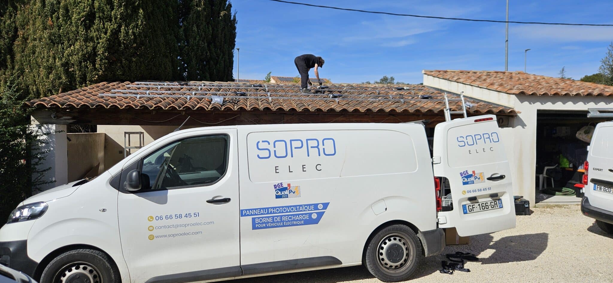 Installation photovoltaïque de 7 kWc par SOPRO ELEC à Ventabren