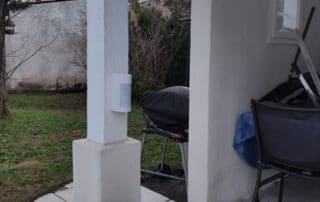 Installation de détecteurs de mouvement extérieurs pour une villa à Calas
