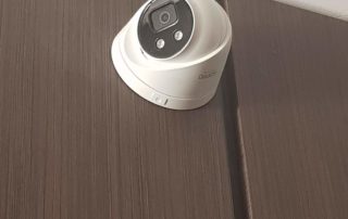 Caméra de surveillance vidéo filaire avec enregistrement carte SD à Bouc Bel Air