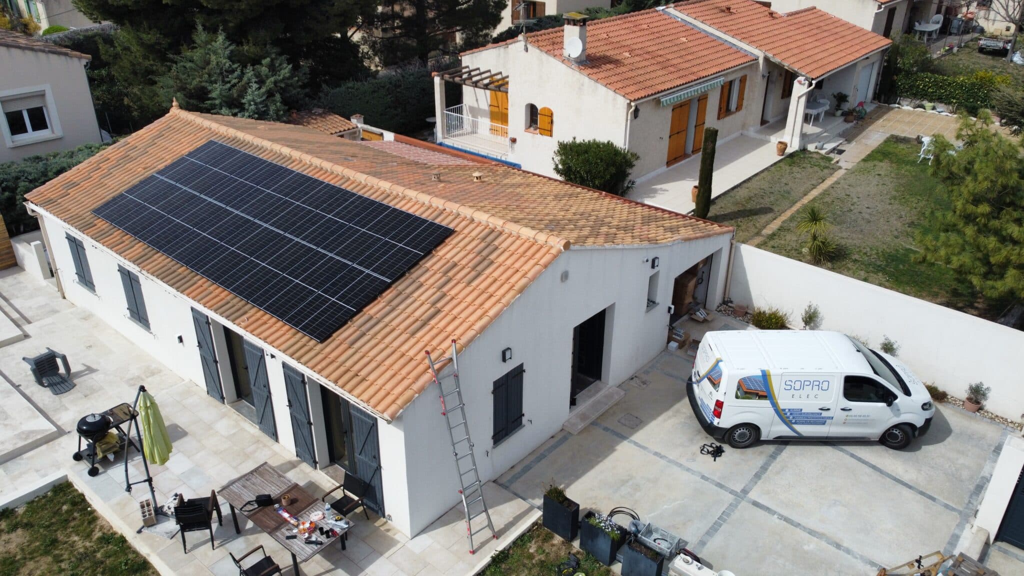 installation panneaux photovoltaïques La Fare Les Oliviers