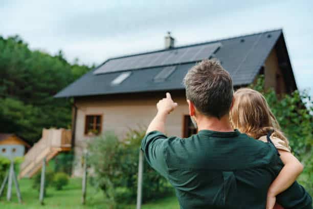 Panneaux solaires : 3 idées reçues qui ont la vie dure